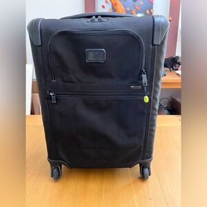 Tumi Alpha Continental Expandable 4 Wheeled Carry-On